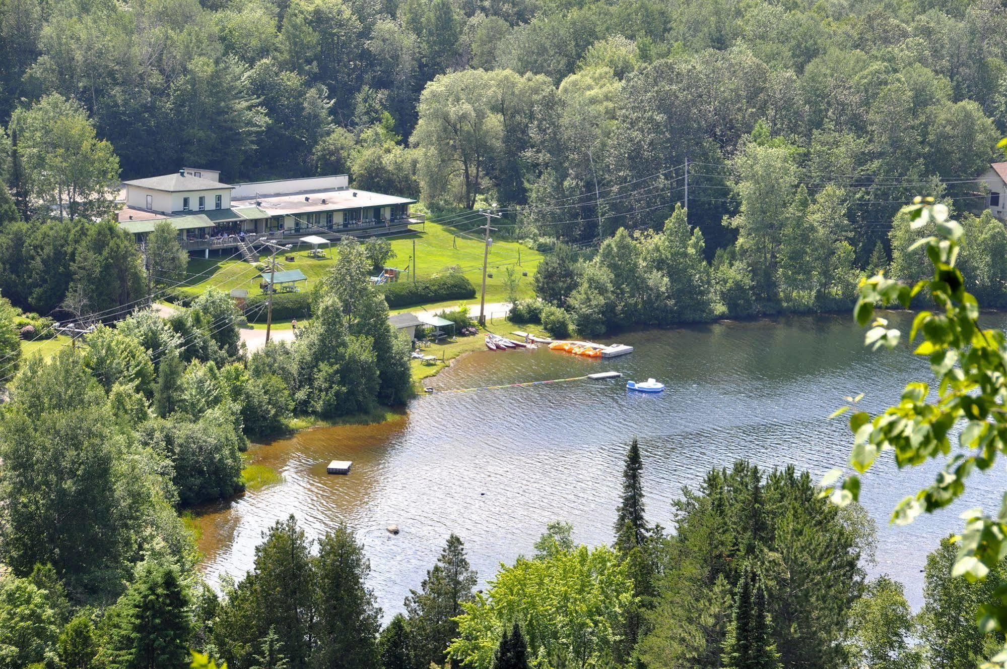 Le Boise Du Lac Монт-Тремблант Екстериор снимка